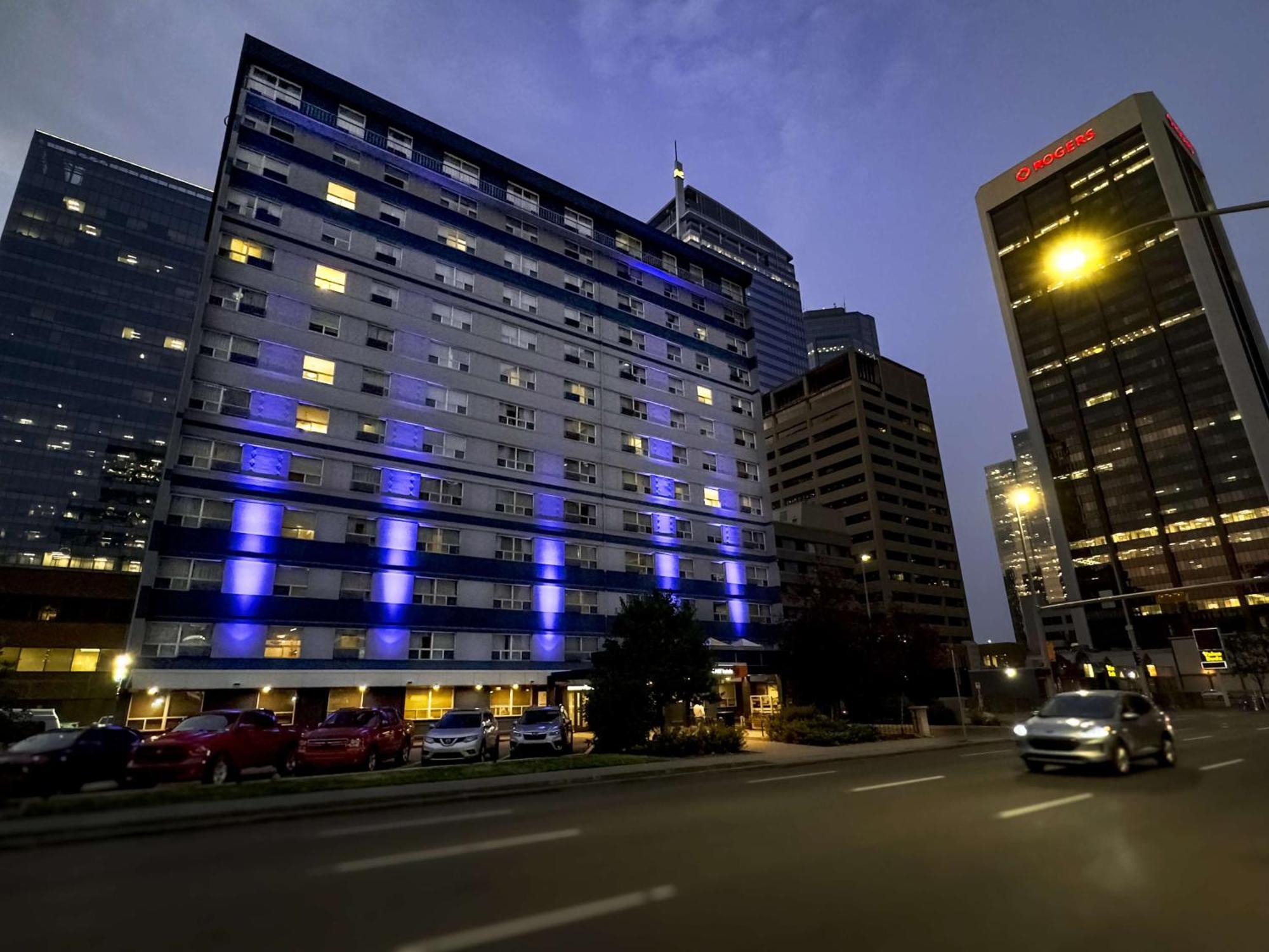 Coast Calgary Downtown Hotel & Suites By Apa Exterior foto